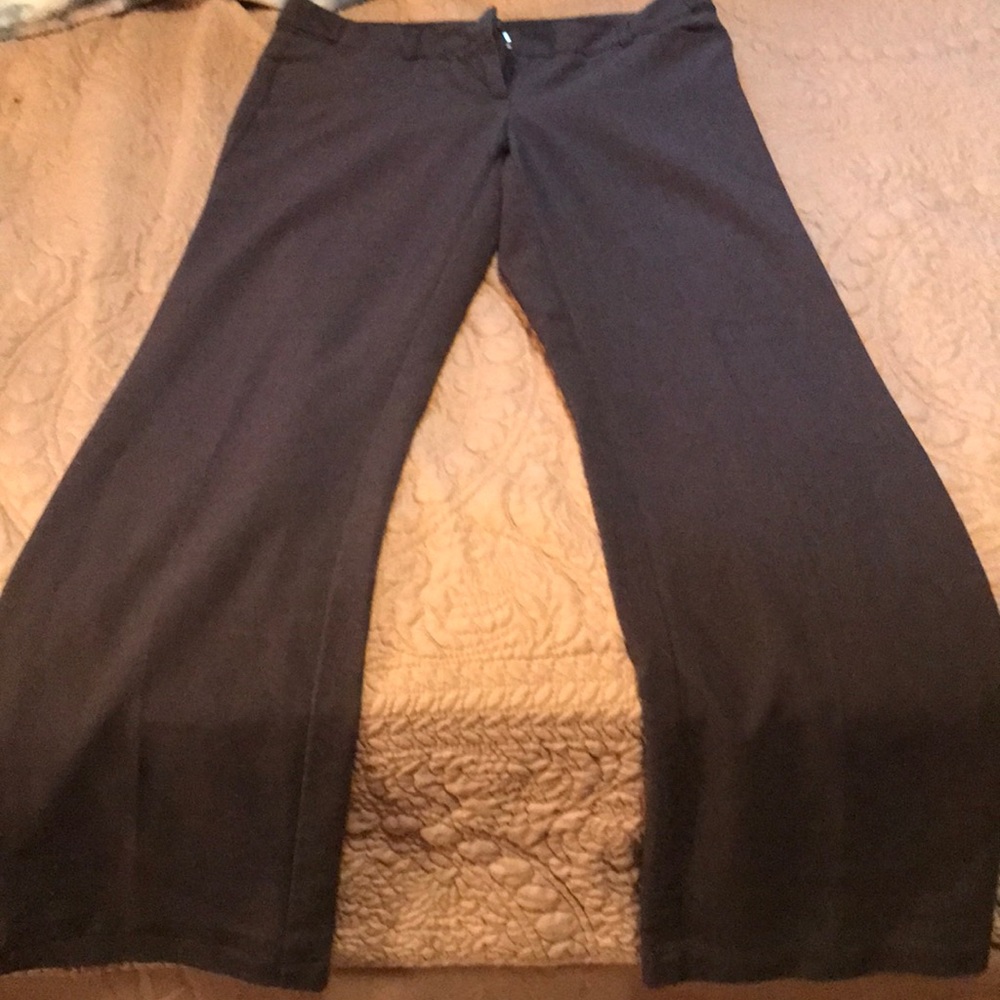 🔥🔥Joe B Grey Dress Pants w/ flared bottom